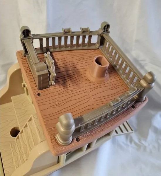 Replacement part: Fisher Price pirate ship, upper deck